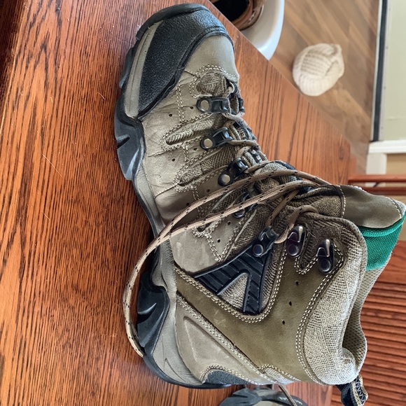 GH Bass hiking boot! Size 8M - Picture 5 of 5